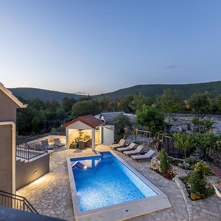 Holiday Home Luka Nova Sela Zewnętrze zdjęcie